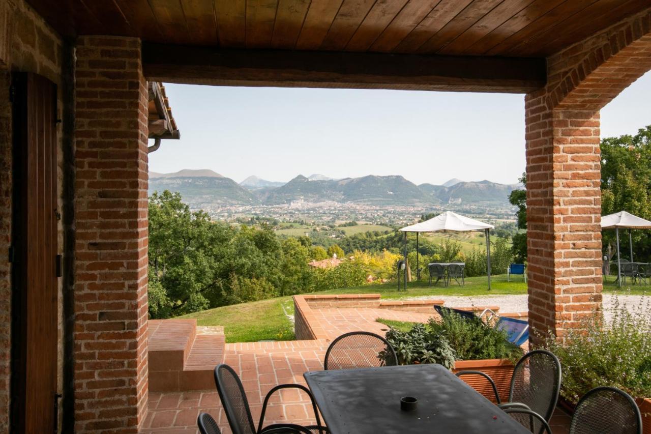 Agriturismo Casalta Gubbio Exteriör bild