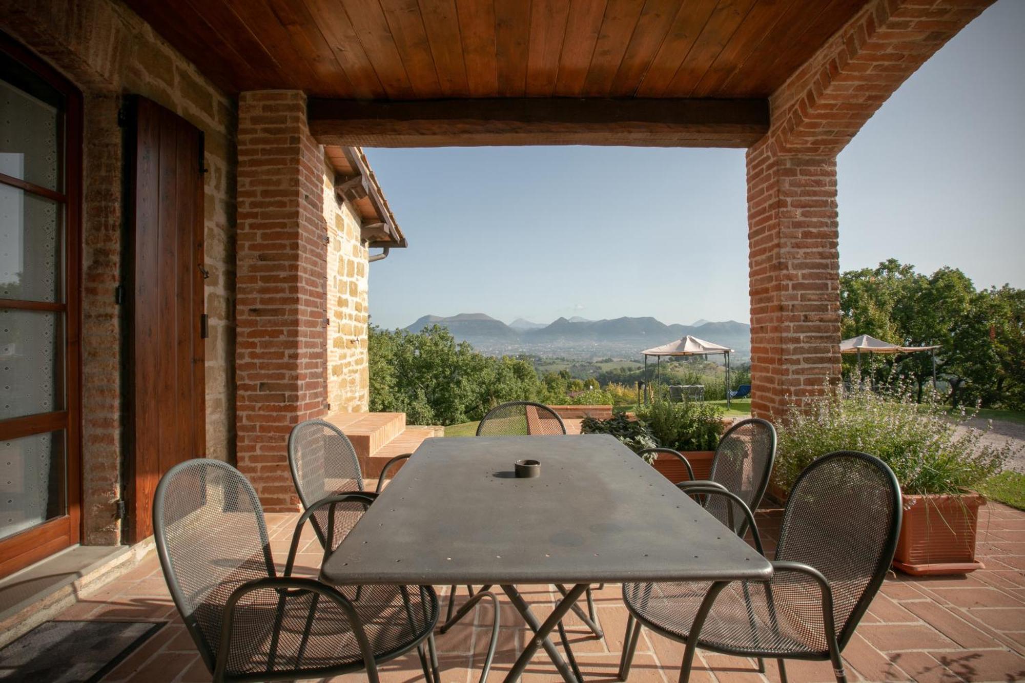 Agriturismo Casalta Gubbio Rum bild